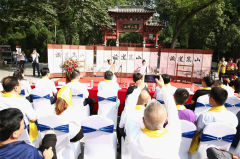 �����ܱ����۵���ɽ��֮���춫��Ц�������ľƽ����˫��