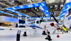 ������ͨ����չ���͡� ����������������������ʿ��P750�ɻ�