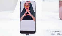 �ж��ֻ����㡰��λս������Galaxy A70����ע