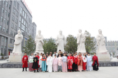 ���ﺺ������֮�������а�������֮��