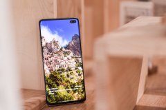 ����Galaxy S10ϵ�� �������ߴ�������ʵ�ò�Ʒ