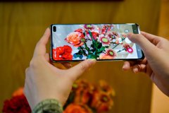 ����Galaxy S10ϵ�г�ǿ����ϵͳ ���㲶׽���÷��