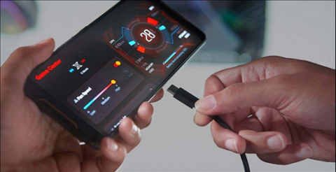 华硕ROG3电竞屏游戏手机：横屏设计，你专属的游戏手机